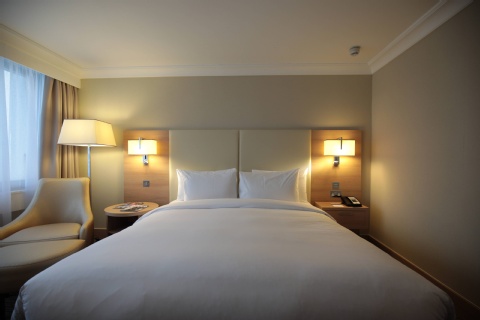 Renaissance London Heathrow Hotel ,  TW6 2AQ near Heathrow Airport View Point 24