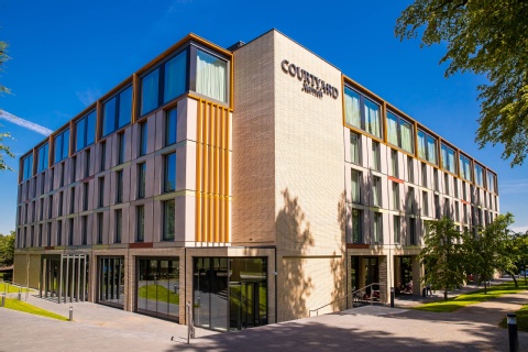 Courtyard by Marriott Edinburgh West ,  EH14 4BA near  Edinburgh Airport View Point 4