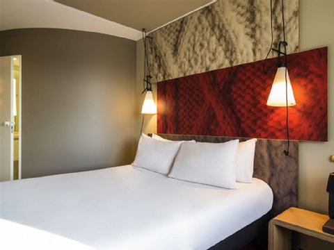 Hotel ibis Schiphol Amsterdam Airport ,  1171 PK near Amsterdam Airport Schiphol View Point 30