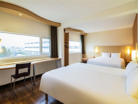 Hotel ibis Schiphol Amsterdam Airport ,  1171 PK near Amsterdam Airport Schiphol View Point 32