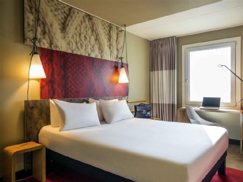 Hotel ibis Schiphol Amsterdam Airport ,  1171 PK near Amsterdam Airport Schiphol View Point 38