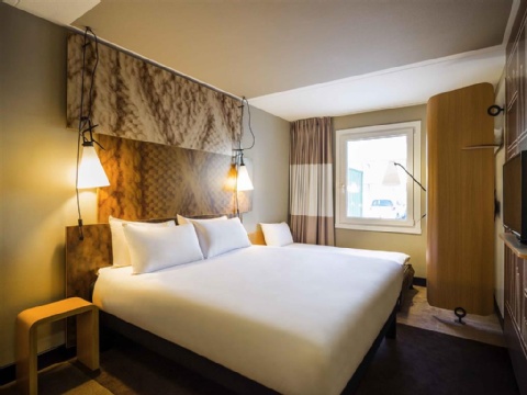 Hotel ibis Schiphol Amsterdam Airport ,  1171 PK near Amsterdam Airport Schiphol View Point 40