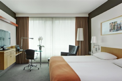 Steigenberger Airport Hotel ,  CE 1117 near Amsterdam Airport Schiphol View Point 18