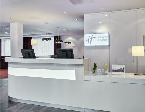 Holiday Inn Express Amsterdam - Schiphol ,  2132 HH near Amsterdam Airport Schiphol View Point 11