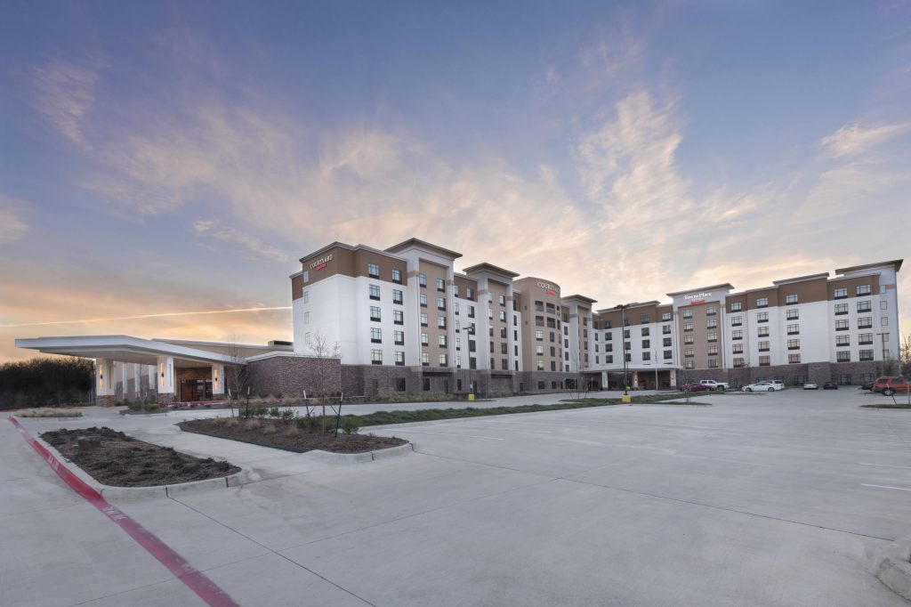 Courtyard by Marriott Dallas DFW Airport North/Grapevine , TX 76051 near Dallas-fort Worth International Airport View Point 2