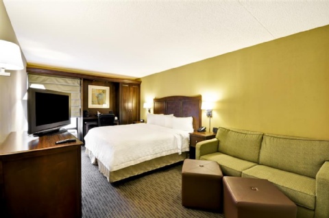 Hampton Inn Kansas City - Airport , MO 64153 near Kansas City International Airport View Point 28