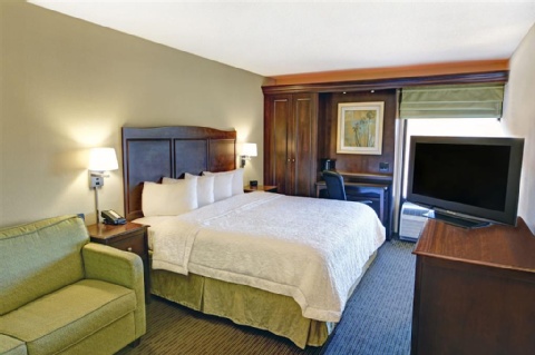 Hampton Inn Kansas City - Airport , MO 64153 near Kansas City International Airport View Point 34