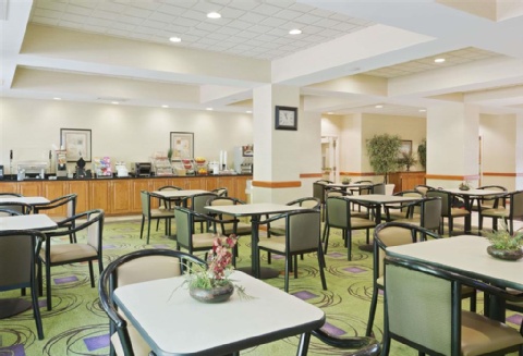 Wingate by Wyndham Charlotte Airport , NC 28214 near Charlotte/douglas International Airport View Point 12