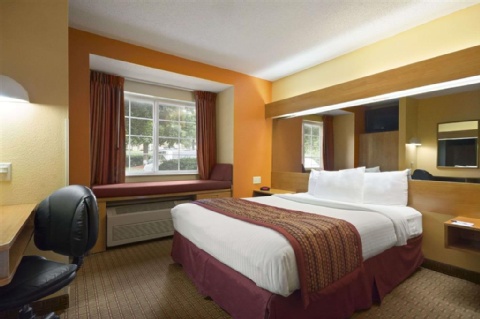 Microtel Inn & Suites by Wyndham Charlotte Airport , NC 28208 near Charlotte/douglas International Airport View Point 12