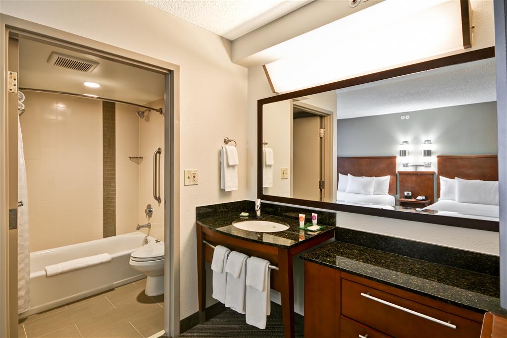 Hyatt Place Charlotte Airport/Lake Pointe , NC 28217 near Charlotte/douglas International Airport View Point 24