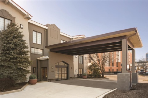 Country Inn & Suites by Radisson, Chicago-Hoffman , IL 60195 near Ohare International Airport View Point 2