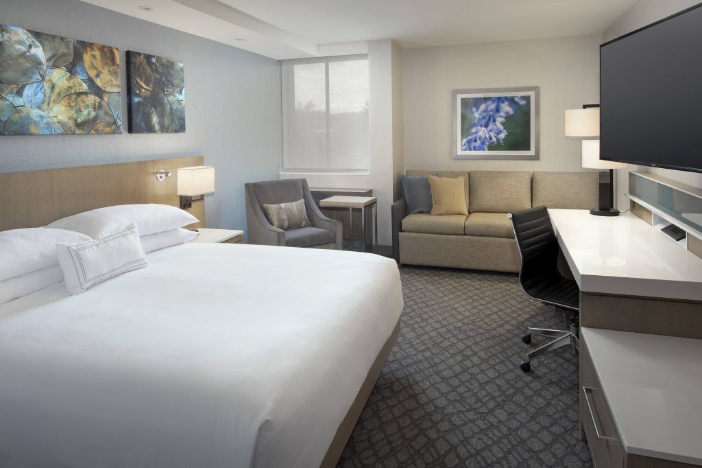 Delta Hotels by Marriott Seattle Everett , WA 98201 near Snohomish County Airport (paine Field) View Point 20