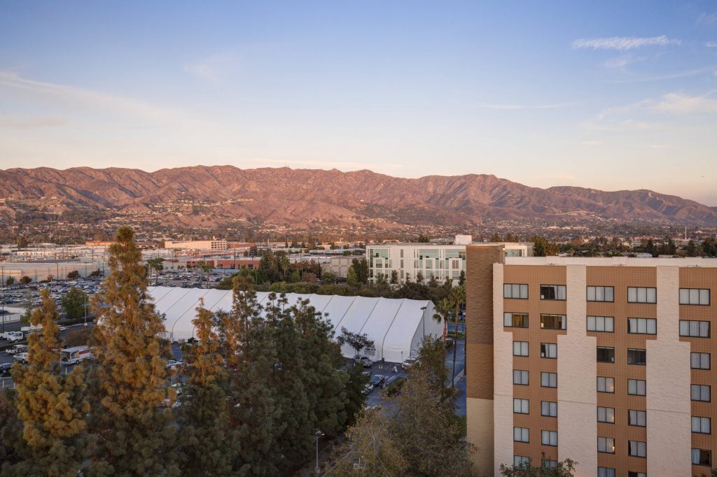 Los Angeles Marriott Burbank Airport , CA 91505 near Hollywood Burbank Airport View Point 29