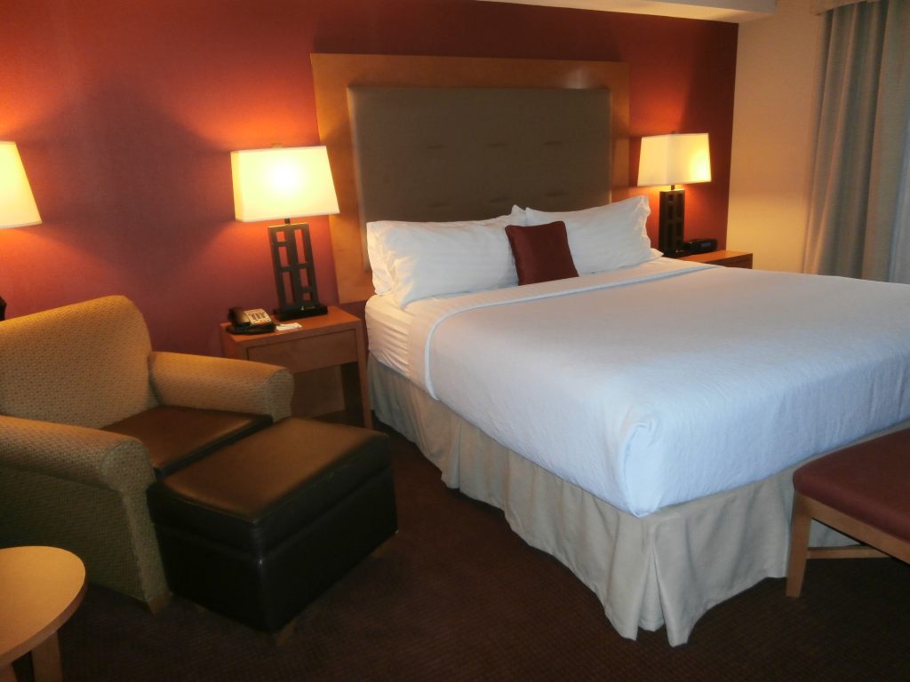 Holiday Inn & Suites Oakland - Airport , CA 94621 near Oakland International Airport View Point 22