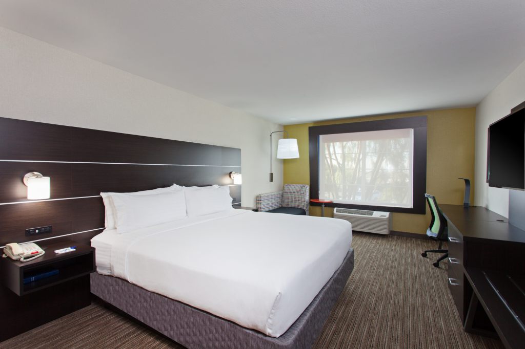 Holiday Inn Express & Suites Oakland - Airport, an IHG Hotel , CA 94603 near Oakland International Airport View Point 10