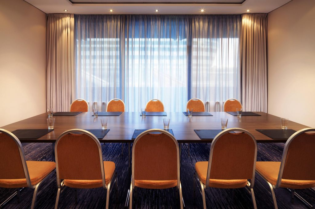 Sheraton Frankfurt Airport Hotel & Conference Center ,  60549 near Frankfurt Airport View Point 14