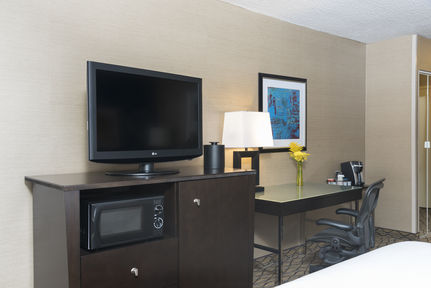 Holiday Inn Chicago - Elk Grove, an IHG Hotel , IL 60007 near Ohare International Airport View Point 3