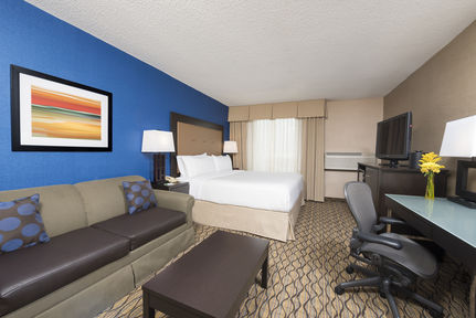 Holiday Inn Chicago - Elk Grove, an IHG Hotel , IL 60007 near Ohare International Airport View Point 4