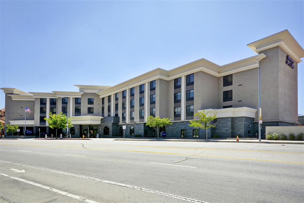 Hampton Inn & Suites Los Angeles Burbank Airport , CA 91504 near Hollywood Burbank Airport View Point 2