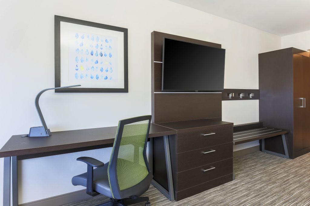 Holiday Inn Express & Suites Chicago O'Hare Airport , IL 60018 near Ohare International Airport View Point 12