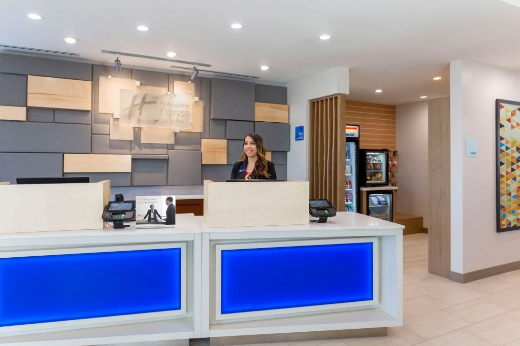 Holiday Inn Express & Suites Chicago O'Hare Airport , IL 60018 near Ohare International Airport View Point 16