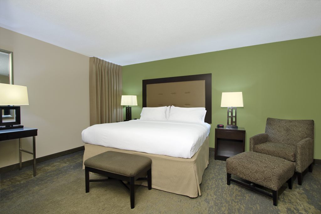 Holiday Inn Metairie New Orleans Airport , LA 70001 near Louis Armstrong New Orleans International Airport  View Point 29