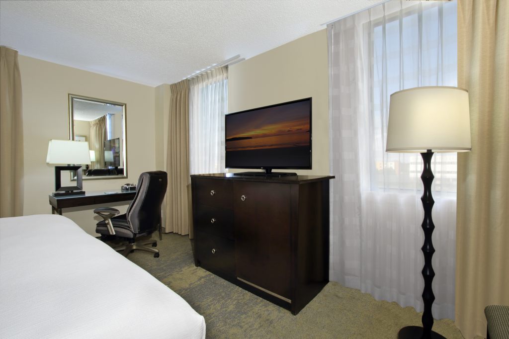 Holiday Inn Metairie New Orleans Airport , LA 70001 near Louis Armstrong New Orleans International Airport  View Point 40