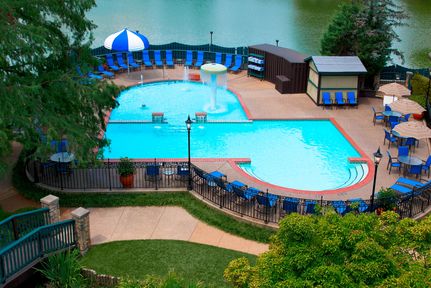 Sheraton Westport Chalet Hotel St. Louis , MO 63146 near Lambert-saint Louis International Airport View Point 5