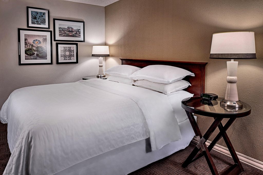 Sheraton Westport Chalet Hotel St. Louis , MO 63146 near Lambert-saint Louis International Airport View Point 27