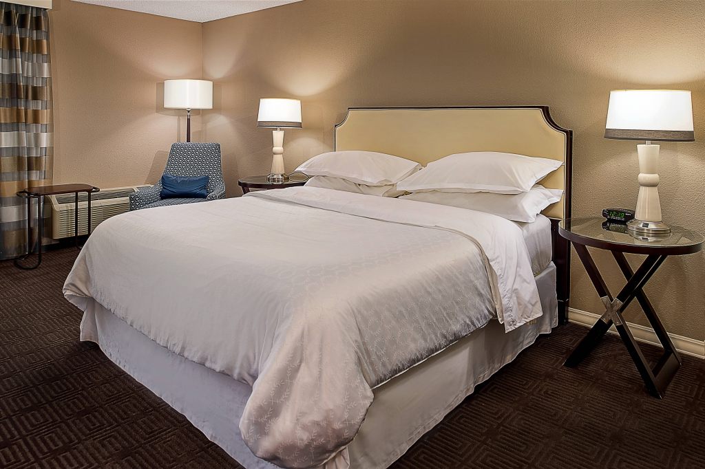 Sheraton Westport Chalet Hotel St. Louis , MO 63146 near Lambert-saint Louis International Airport View Point 34