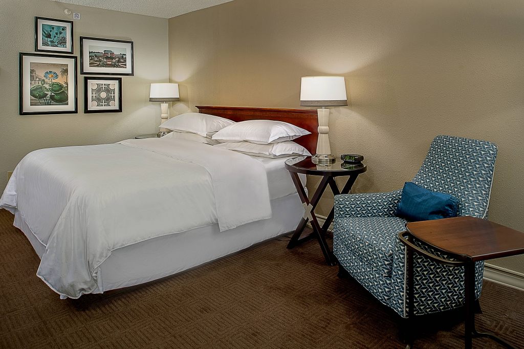 Sheraton Westport Chalet Hotel St. Louis , MO 63146 near Lambert-saint Louis International Airport View Point 40