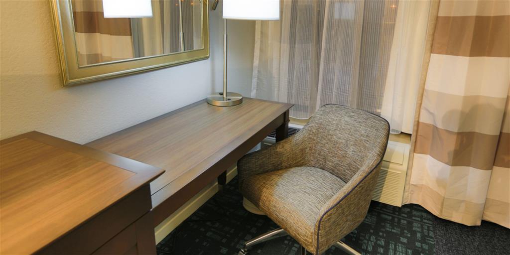 Hampton Inn & Suites Nashville-Airport , TN 37214 near Nashville International Airport View Point 22