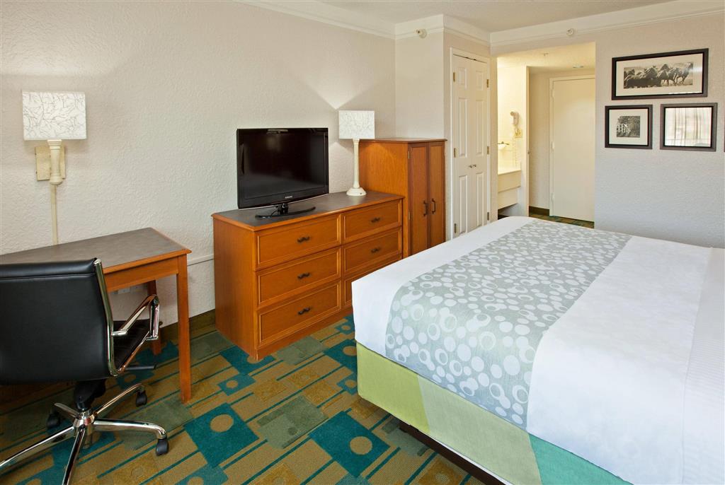 La Quinta Inn & Suites by Wyndham Nashville Airport/Opryland , TN 37214 near Nashville International Airport View Point 20