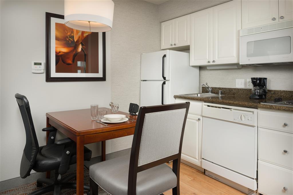 Homewood Suites by Hilton Vancouver / Portland , WA 98661      near Portland International Airport View Point 28