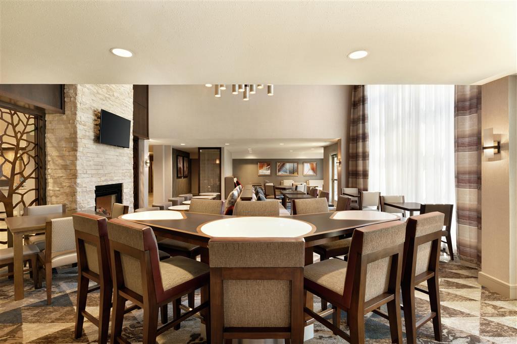 Homewood Suites by Hilton Portland Airport , OR 97220 near Portland International Airport View Point 4