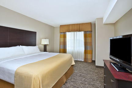 Holiday Inn Green Bay - Stadium, an IHG Hotel , WI 54304 near Green Bay Austin Straubel International Airport View Point 19