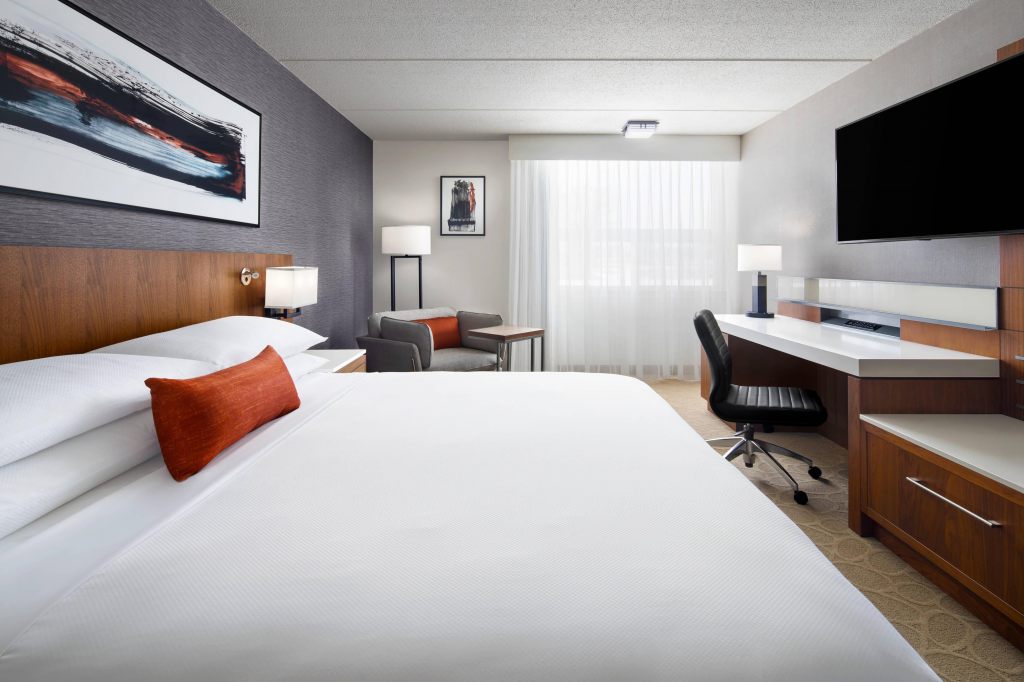 Delta Hotels by Marriott Green Bay , WI 54304 near Green Bay Austin Straubel International Airport View Point 25