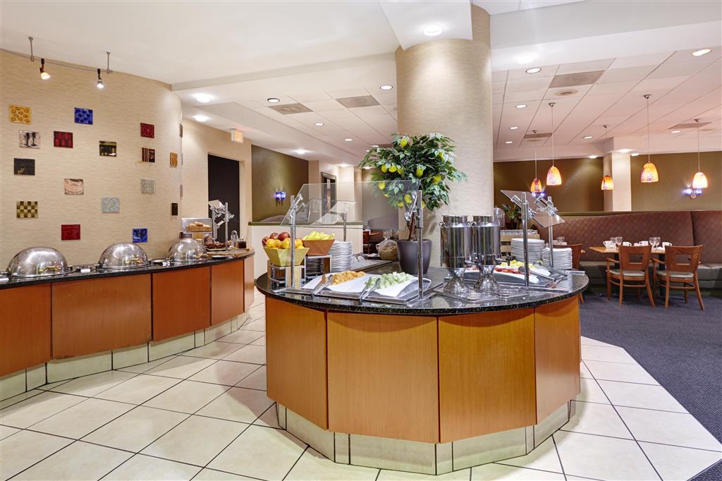 DoubleTree by Hilton Washington DC – Crystal City , VA 22202 near Ronald Reagan Washington National Airport View Point 4