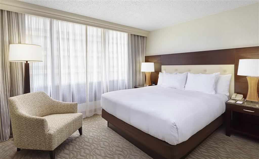 DoubleTree by Hilton Washington DC – Crystal City , VA 22202 near Ronald Reagan Washington National Airport View Point 40