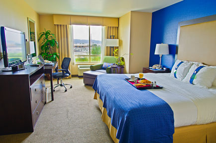 Holiday Inn Phoenix Airport, an IHG Hotel , AZ 85040 near Sky Harbor International Airport View Point 36