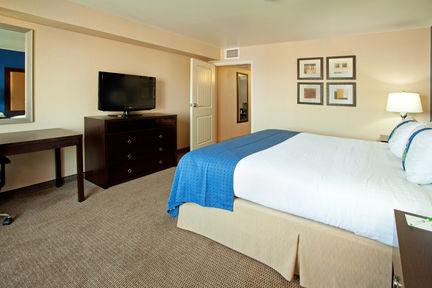 Holiday Inn Phoenix Airport, an IHG Hotel , AZ 85040 near Sky Harbor International Airport View Point 37