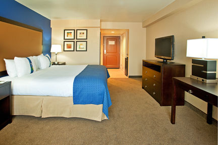 Holiday Inn Phoenix Airport, an IHG Hotel , AZ 85040 near Sky Harbor International Airport View Point 40