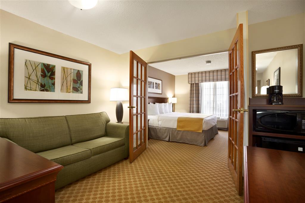 Country Inn & Suites by Radisson, Toledo, OH , OH 43537 near Toledo Express Airport View Point 9