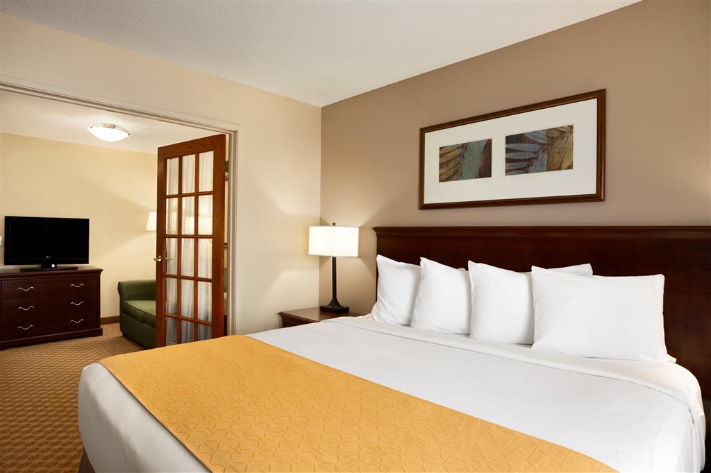 Country Inn & Suites by Radisson, Toledo, OH , OH 43537 near Toledo Express Airport View Point 10