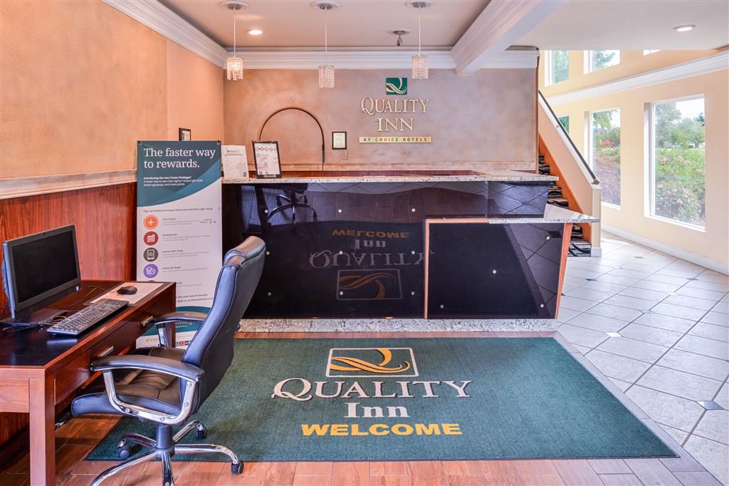 Quality Inn Hotel, Kent , WA 98032 near Seattle-tacoma International Airport View Point 3