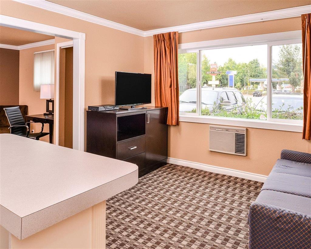 Quality Inn Hotel, Kent , WA 98032 near Seattle-tacoma International Airport View Point 16