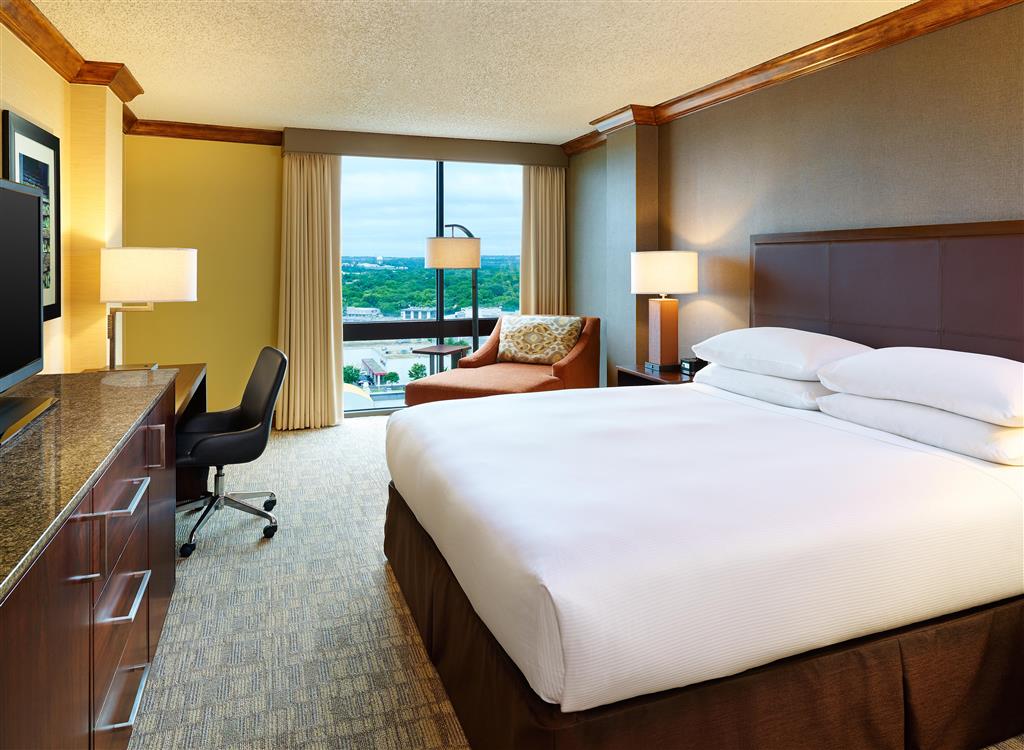 DoubleTree by Hilton San Antonio Airport , TX 78216 near San Antonio International Airport View Point 20