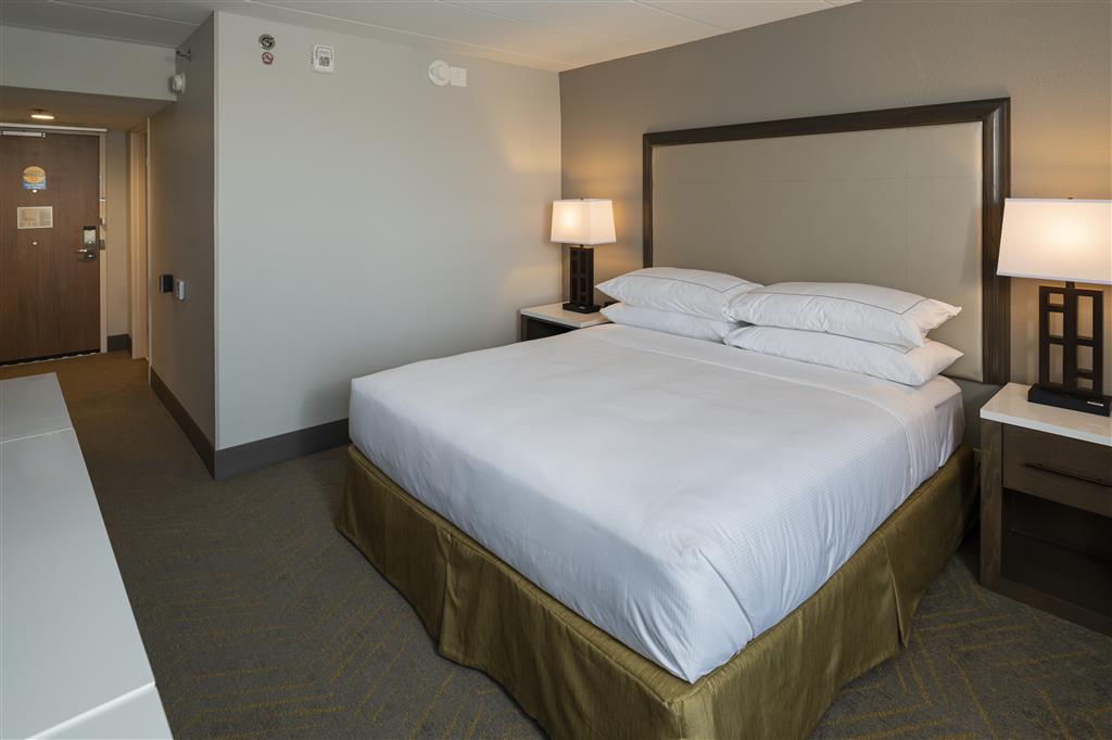 Doubletree By Hilton Madison East , WI 53704 near Dane County Regional Airport (truax Field) View Point 55