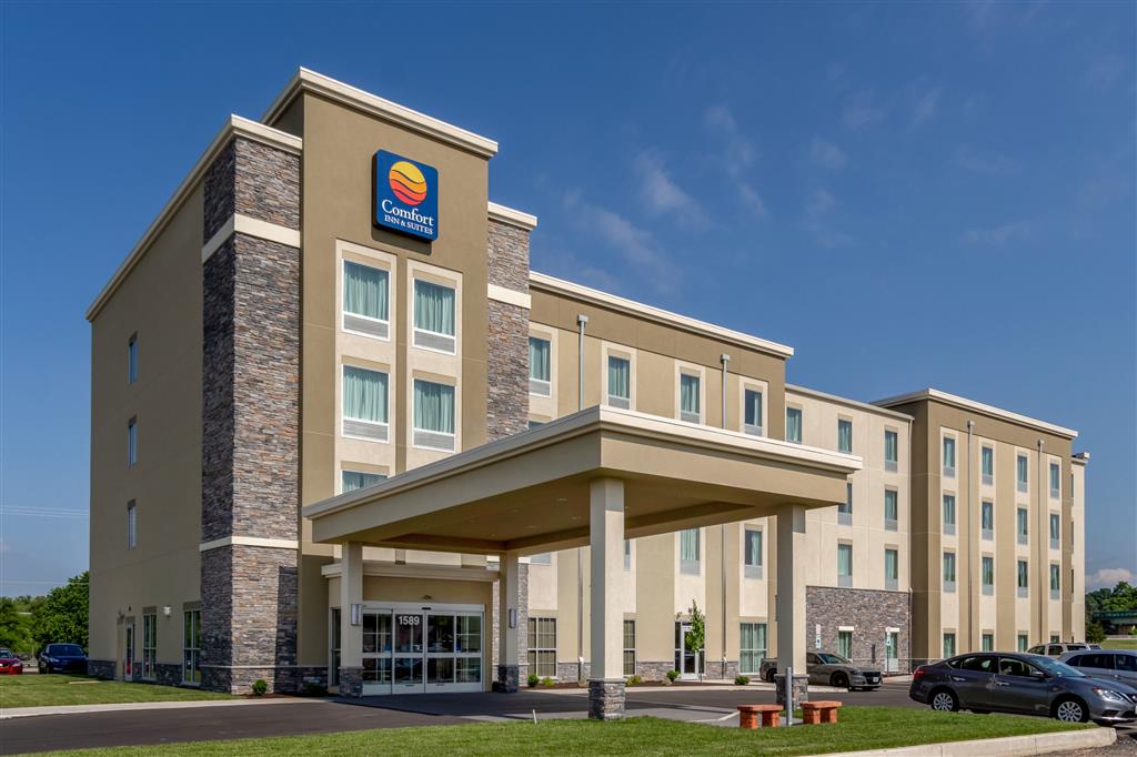 Comfort Inn And Suites Harrisburg Airport