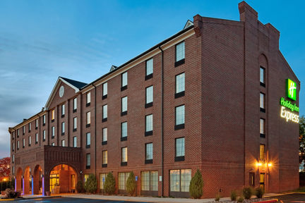 Holiday Inn Express Harrisburg East, an IHG Hotel , PA 17109 near Harrisburg International Airport View Point 11